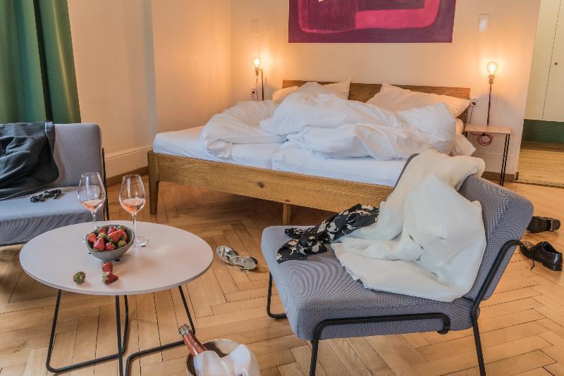 Hotel Beau